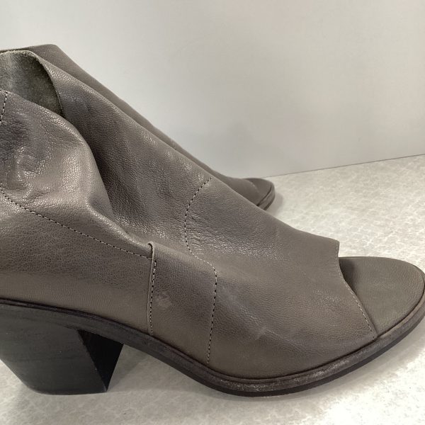 Shoes Heels Block By Eileen Fisher  Size: 7 Cheap