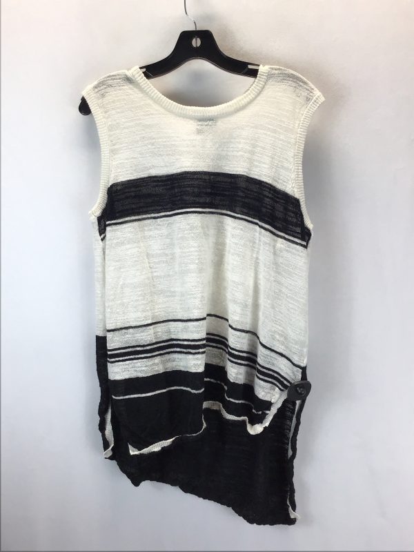 Top Sleeveless By Left Of Center  Size: M Supply