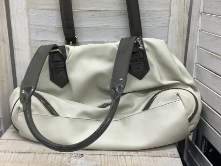 Handbag By Simply Vera  Size: Medium Supply