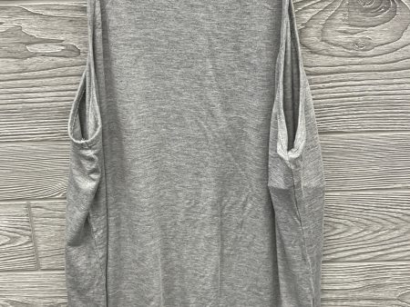 Top Sleeveless Basic By Clothes Mentor  Size: M Online now