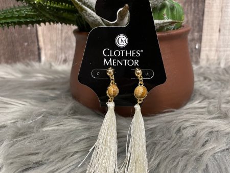 Earrings Dangle drop By Cmf Supply