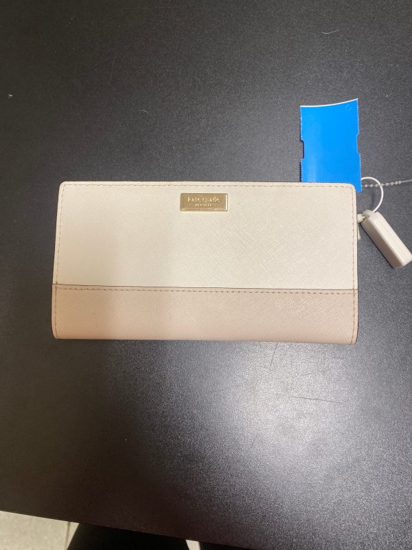 Wallet Designer By Kate Spade  Size: Medium For Sale