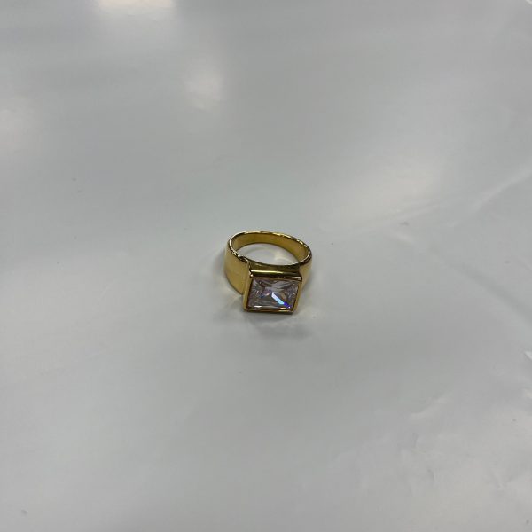 Ring Other By Cmb 18K Plated Over Stainless Steel Size: 7 Online now